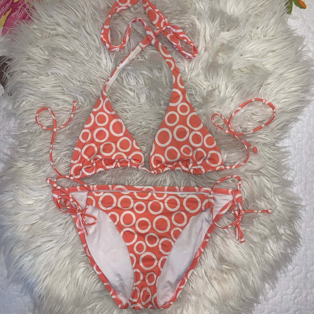 Super cute size M Victorias Secret Coral bikini